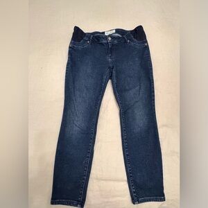 Gap Maternity True Skinny Jeans - Size 30 (10S)